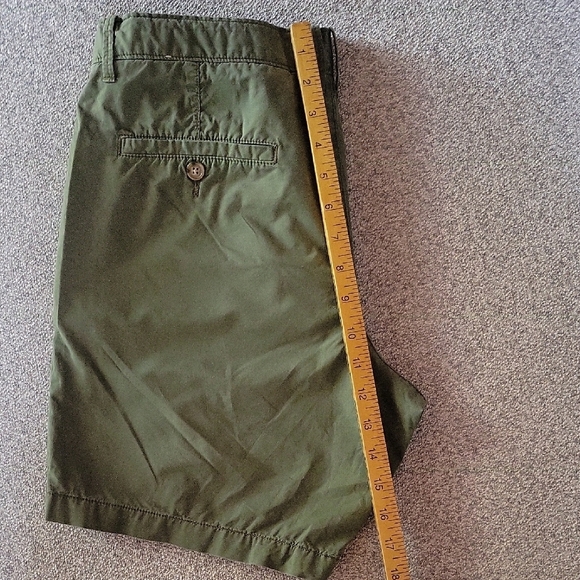 An Original Penguin Men's Green Shorts Size 32 - Picture 6 of 9